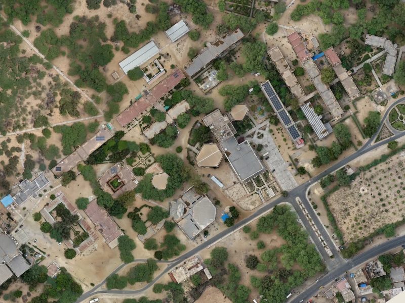Orthophoto drone d'un secteur du campus, vue verticale à 3 cm par pixel